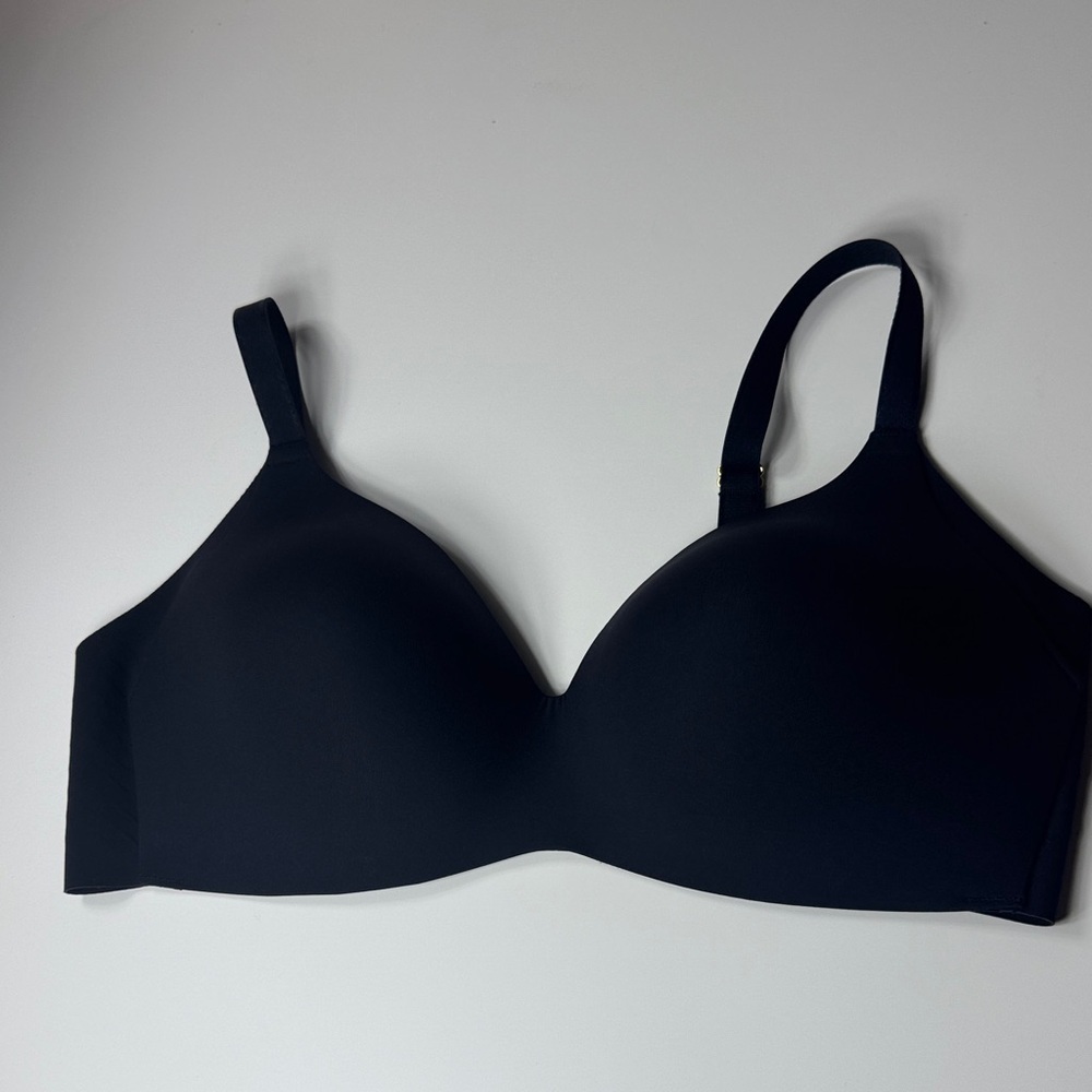 Knix Midnight Black Seamless Bra